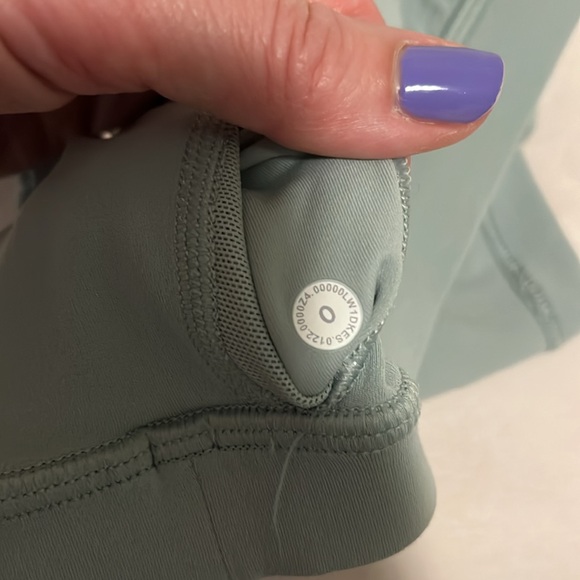 Lululemon Align High Neck Tank - Picture 3 of 3